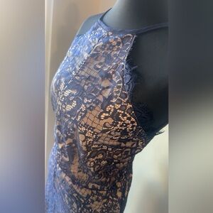 Elegant Lace Halter Dress NWOT size Large